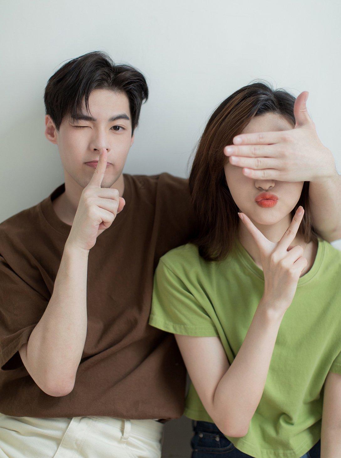 清朝为皇帝殉葬的三位妃子, 其中两人被逼无奈, 最后这位更为悲惨
